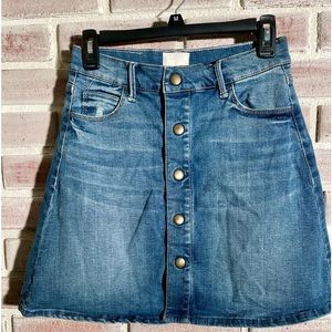 Rumere designed in Japan 2010 button down denim skirt. 27in waist 17in length
